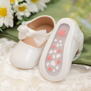 Baby girl shoe